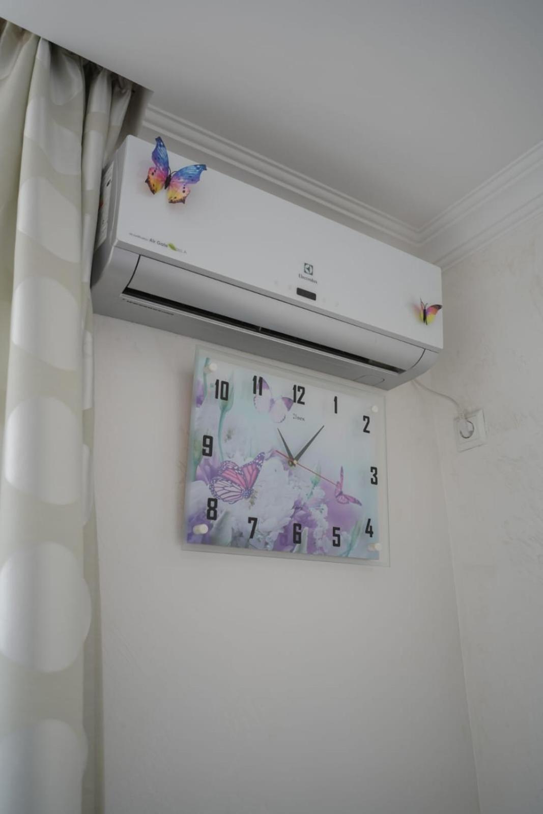 Apartment Orbi Dado Батуми Екстериор снимка