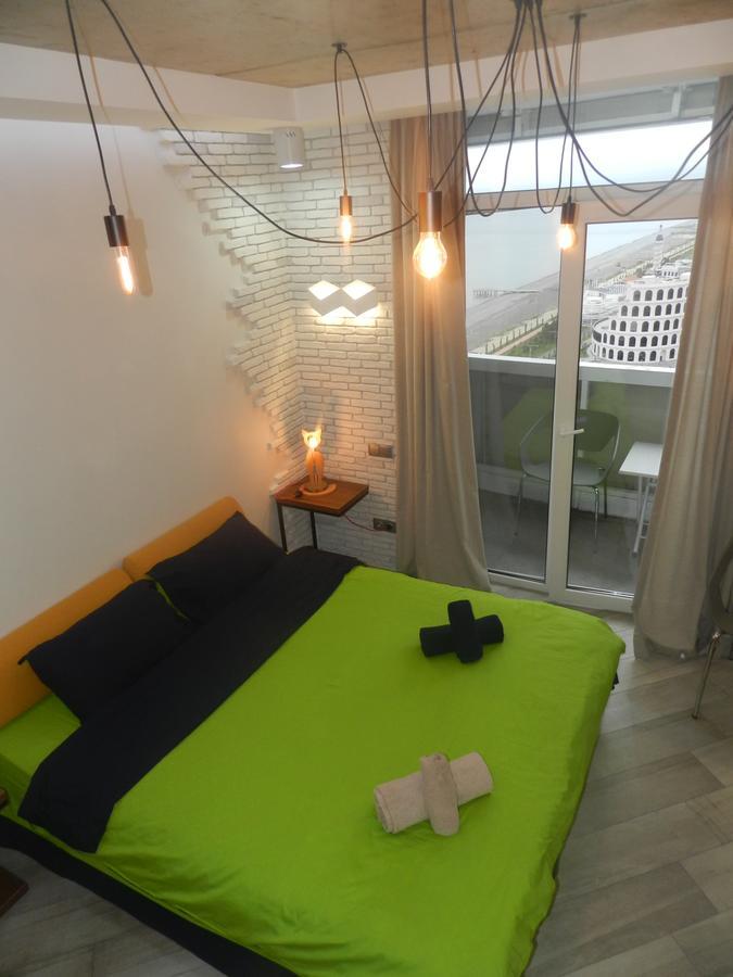 Apartment Orbi Dado Батуми Екстериор снимка