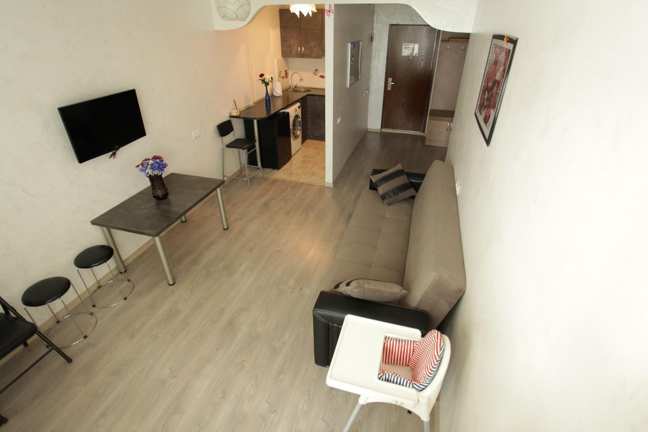 Apartment Orbi Dado Батуми Екстериор снимка