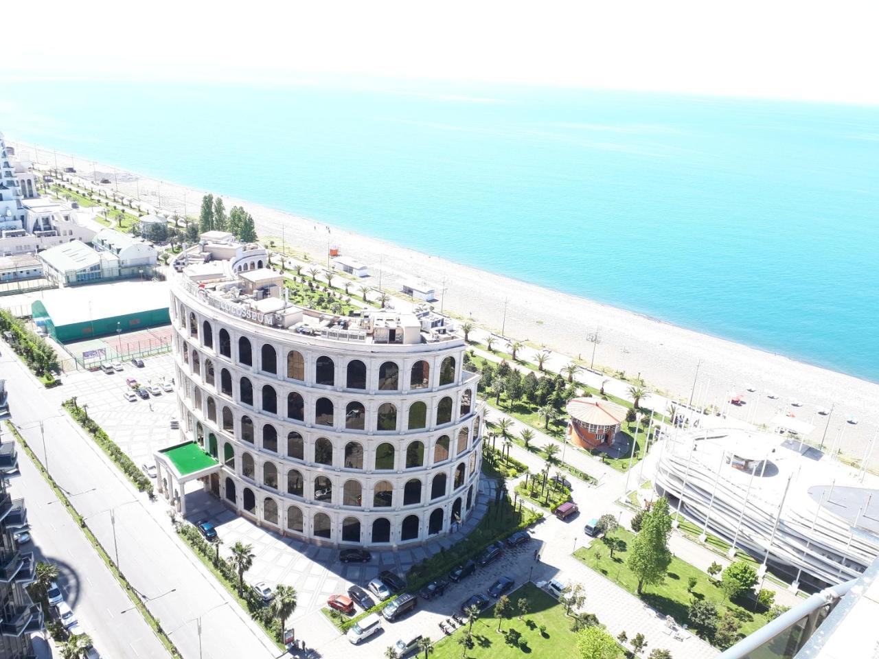 Apartment Orbi Dado Батуми Екстериор снимка